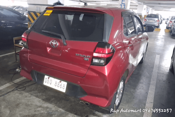 Car gallery image