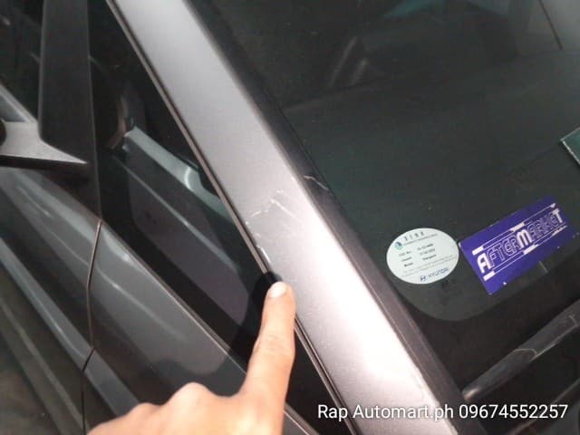 Car gallery image