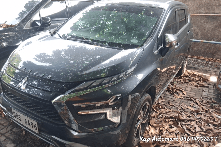 Car gallery image
