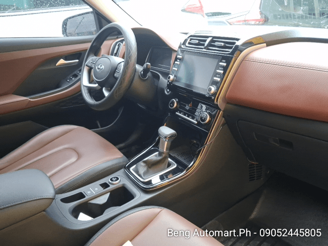 Car gallery image