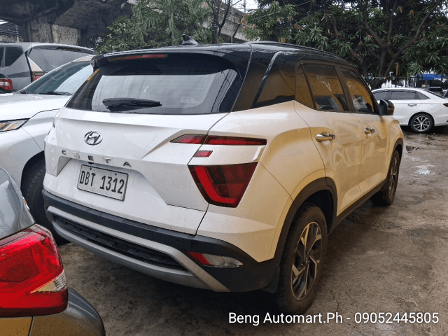 Car gallery image