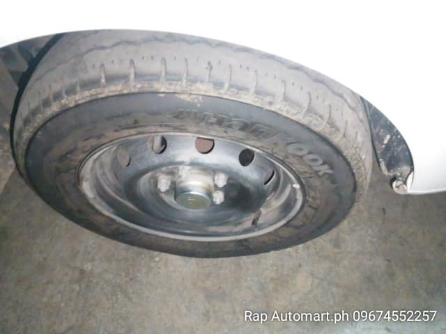 Car gallery image