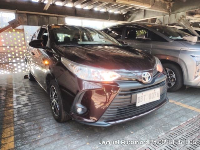 Car gallery image