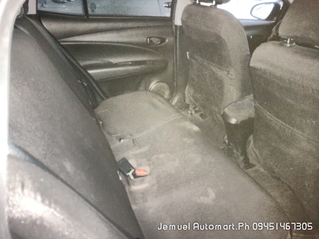 Car gallery image