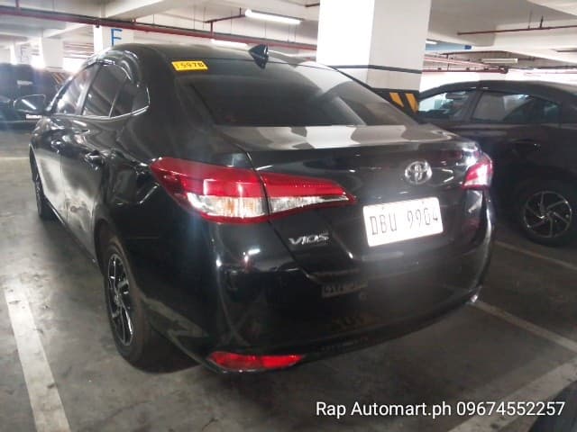 Car gallery image