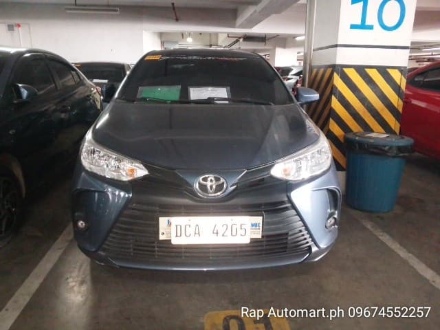 Car gallery image