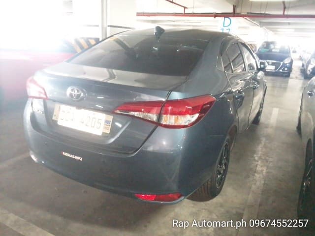 Car gallery image