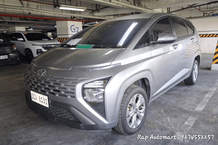 Car gallery image