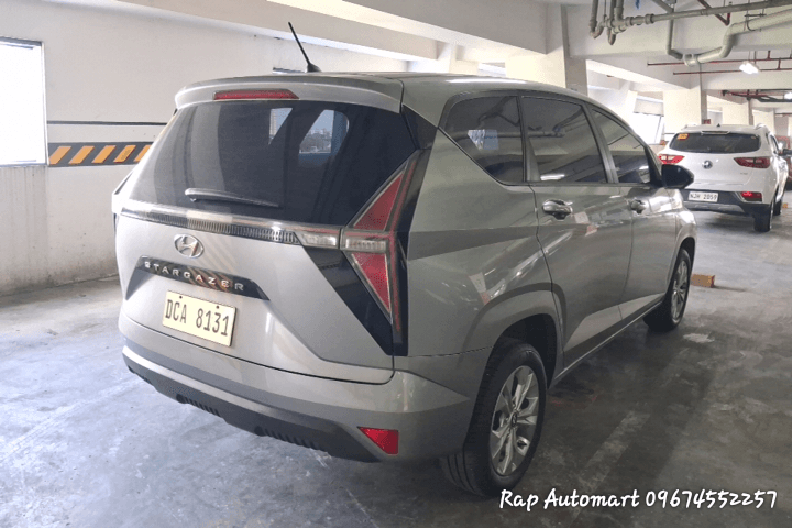 Car gallery image