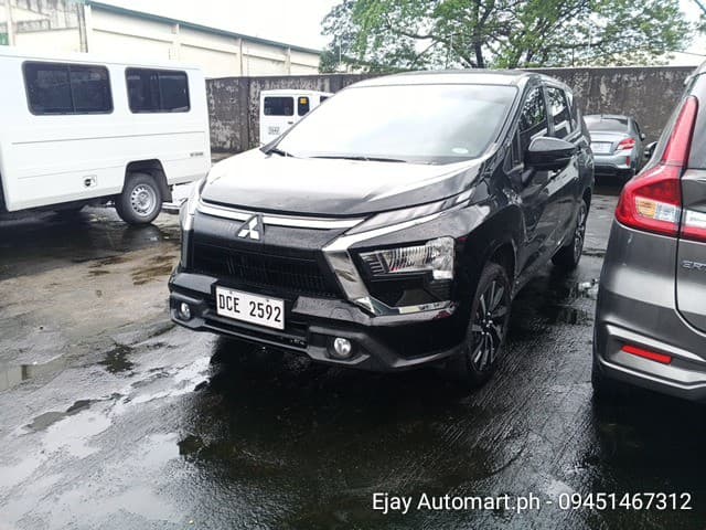 Car gallery image