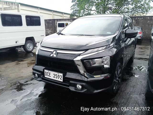 Car gallery image