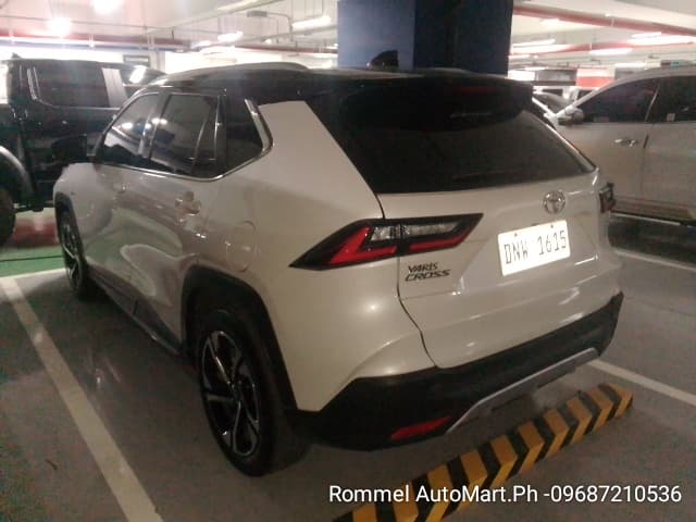 Car gallery image