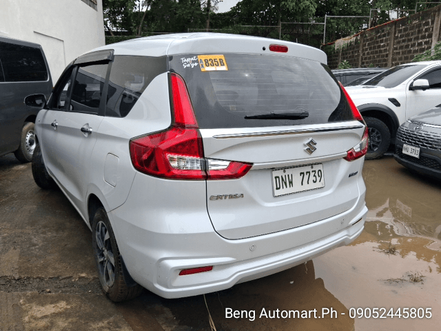 Car gallery image