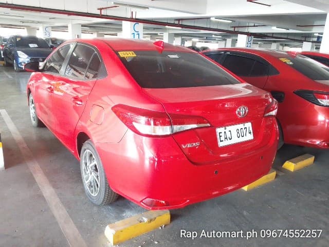 Car gallery image