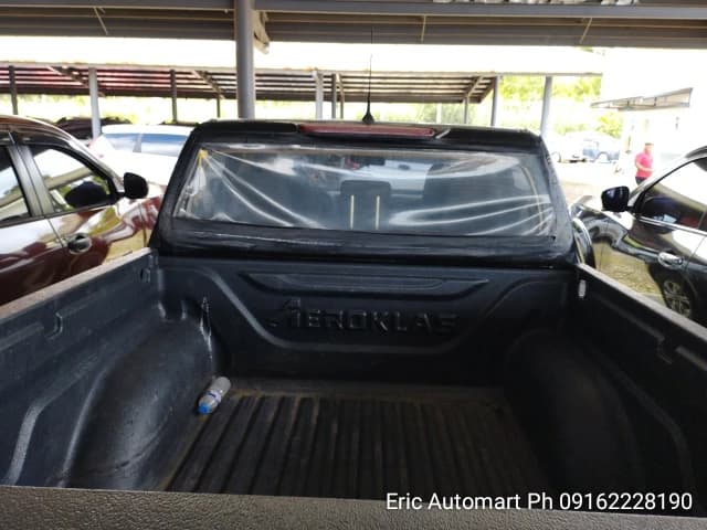 Car gallery image