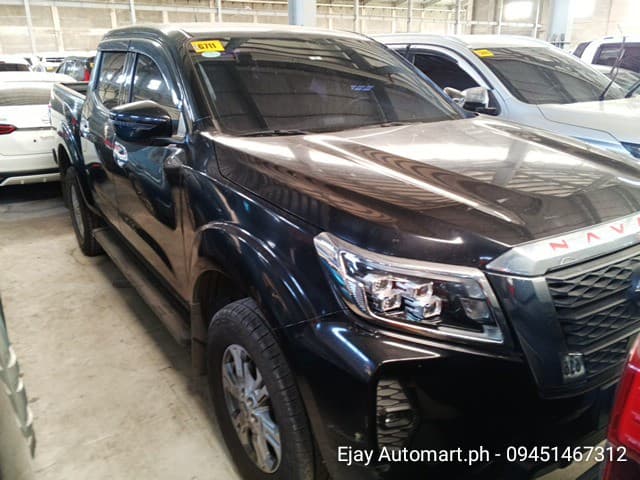 Car gallery image