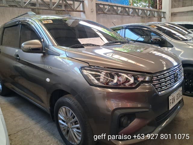 Car gallery image