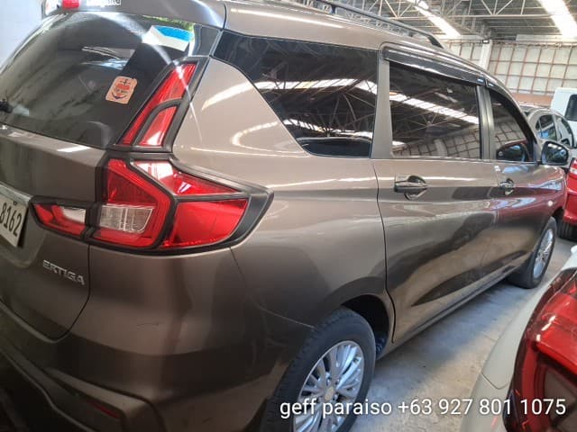 Car gallery image