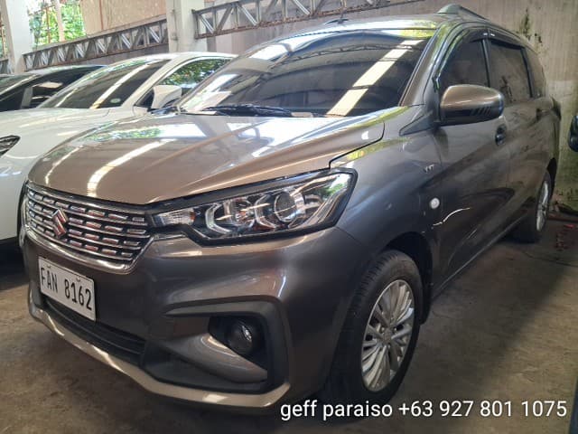 Car gallery image