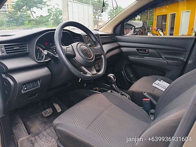 Car gallery image