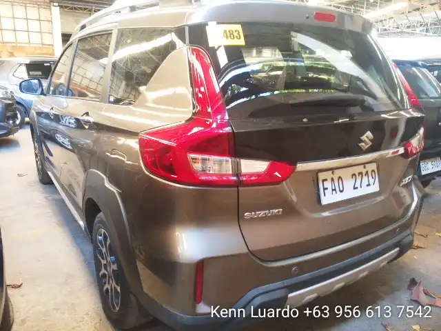 Car gallery image
