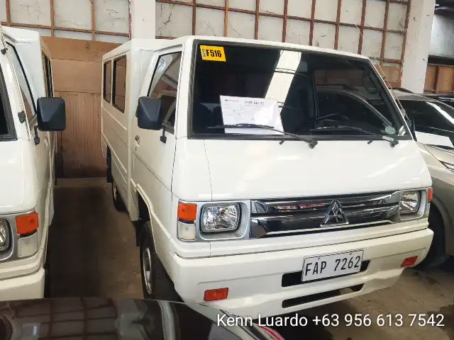 Car gallery image