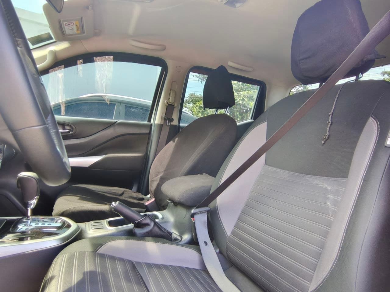 Car gallery image