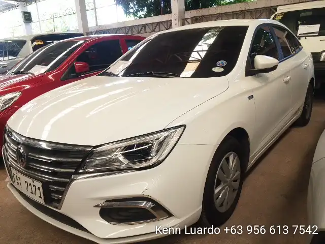 Car gallery image