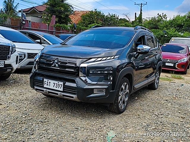 Car gallery image