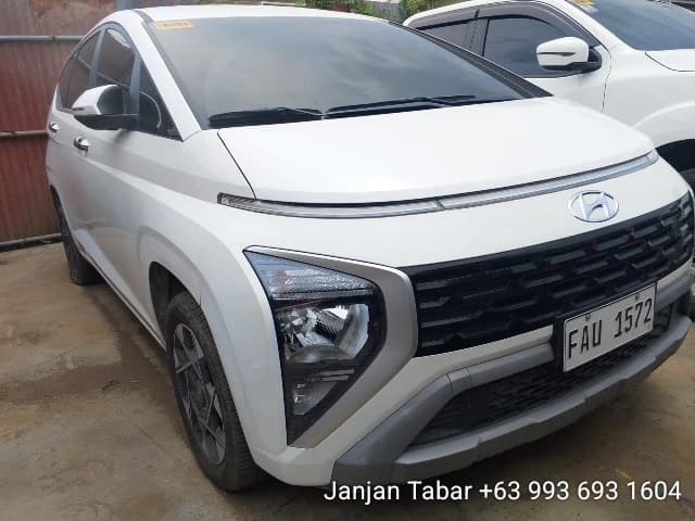 Car gallery image