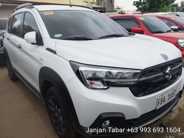 Car gallery image