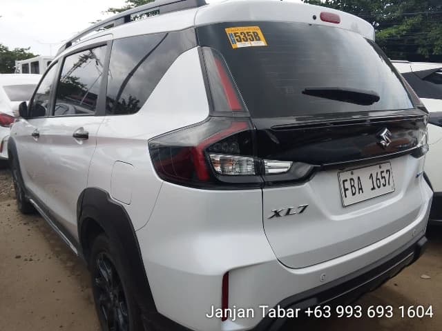 Car gallery image