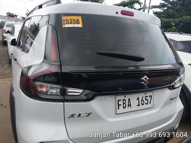 Car gallery image
