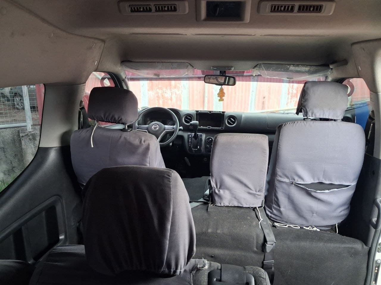 Car gallery image