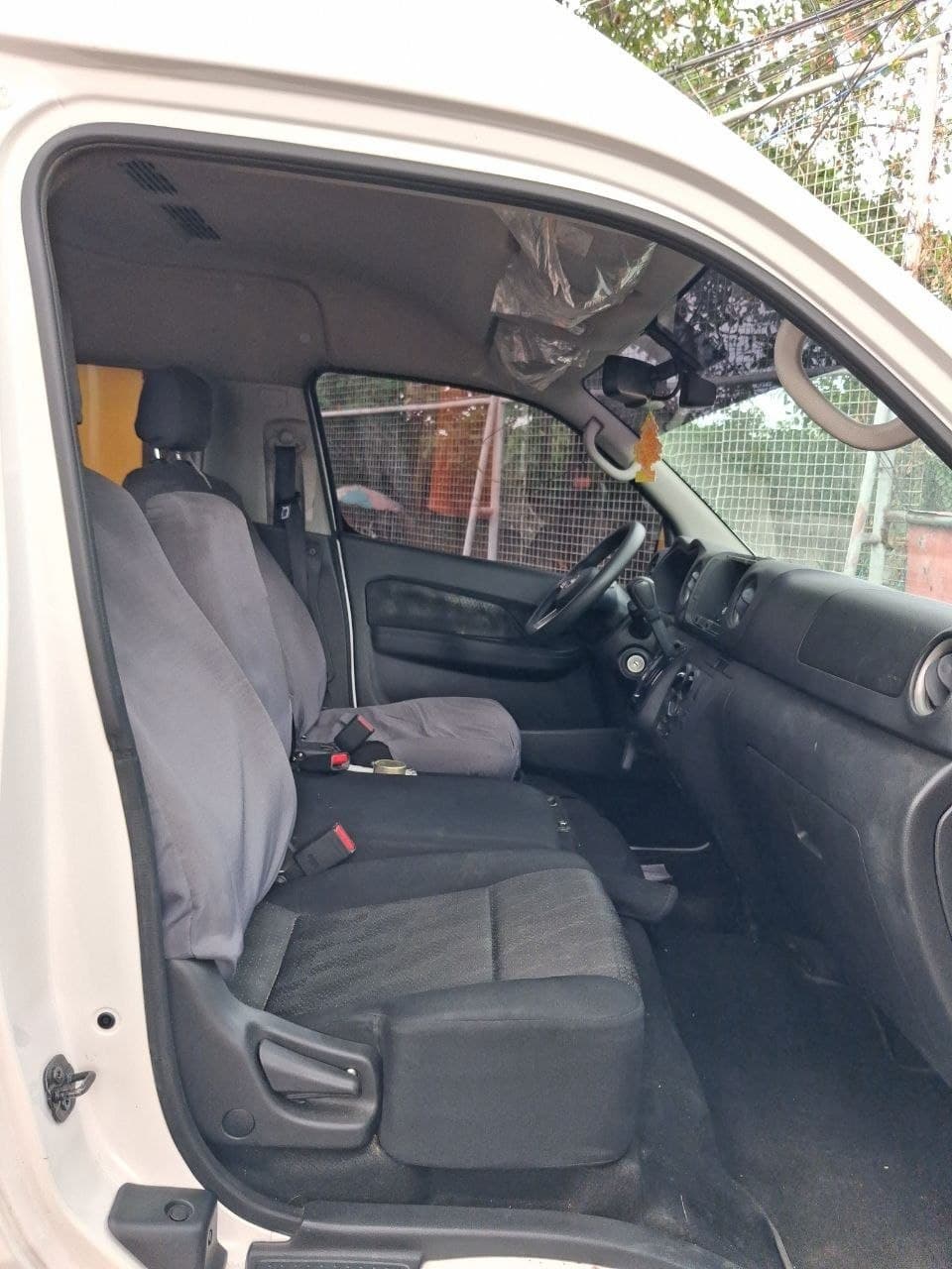 Car gallery image