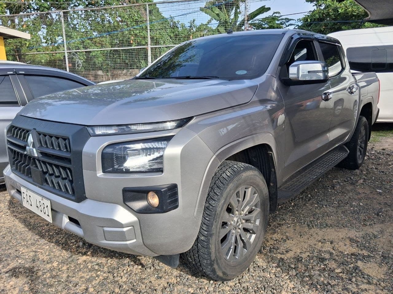 Car gallery image