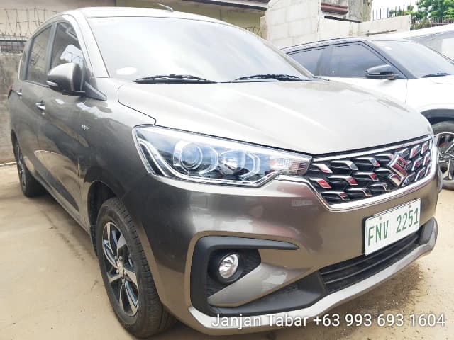 Car gallery image