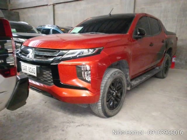 Car gallery image