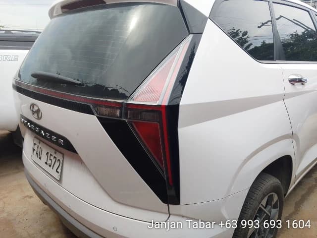 Car gallery image