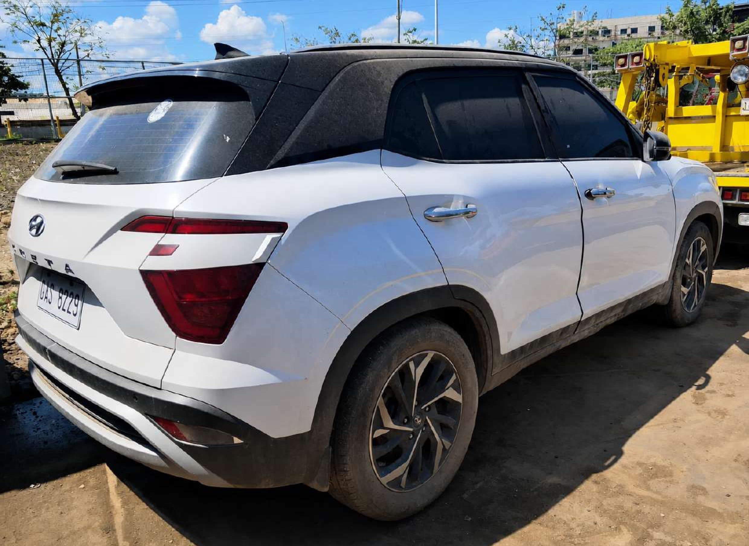 Car gallery image