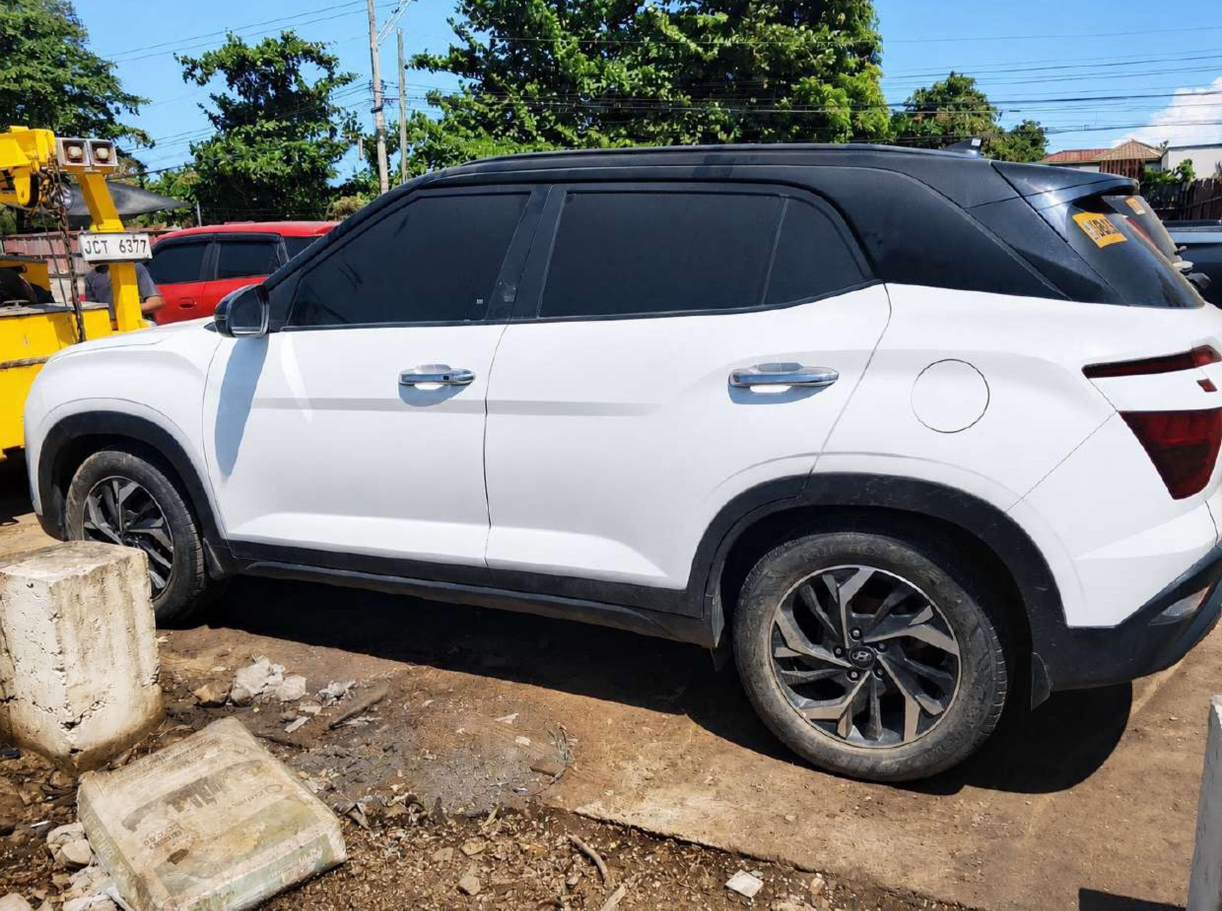 Car gallery image