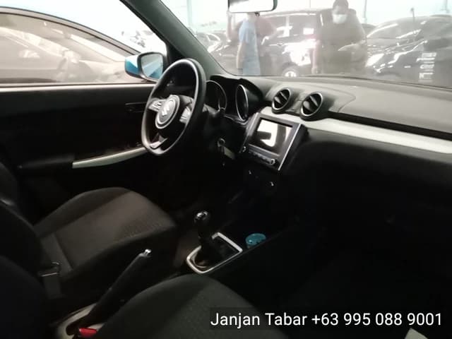 Car gallery image