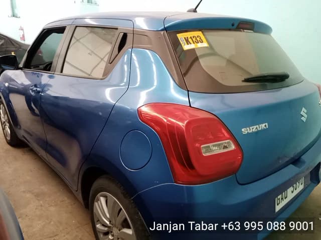 Car gallery image