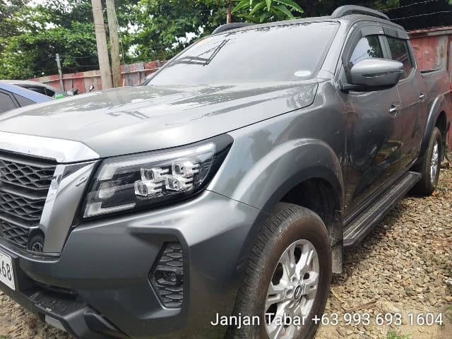 Car gallery image