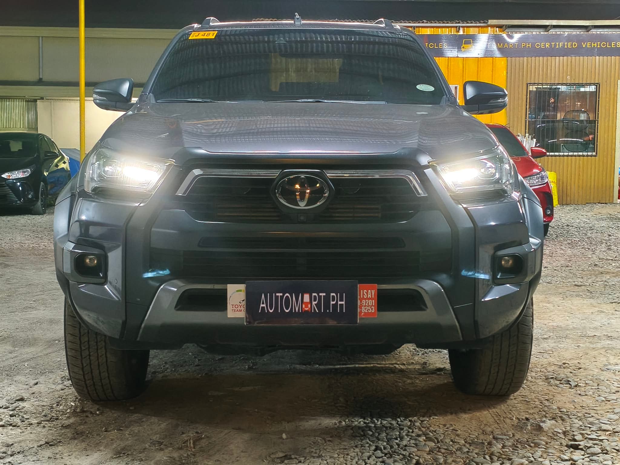 Car gallery image