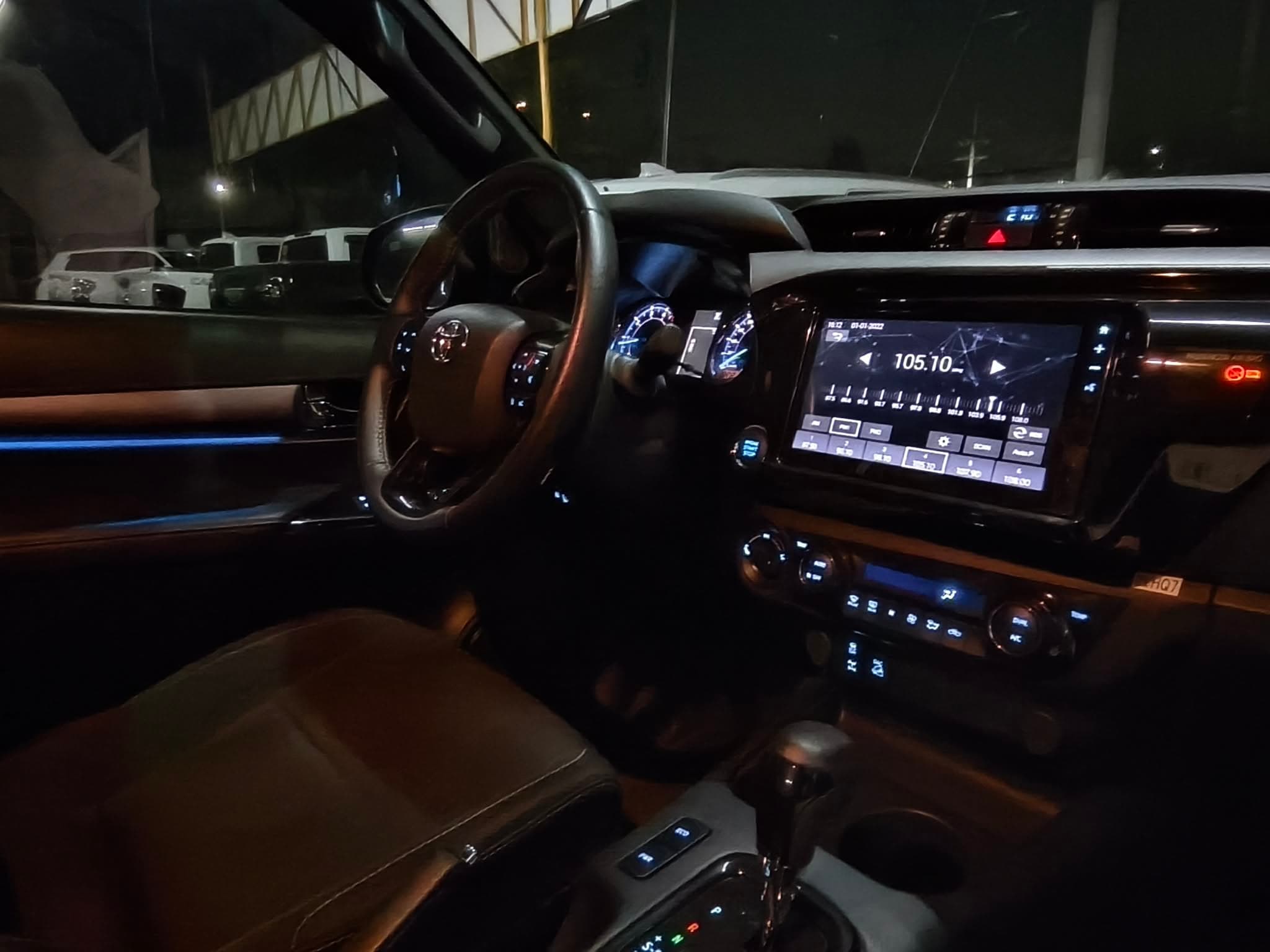 Car gallery image
