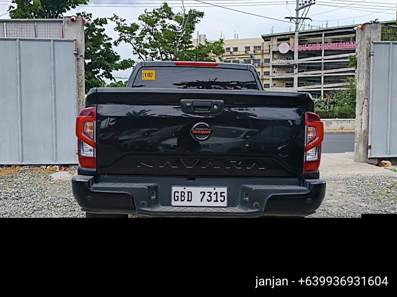 Car gallery image