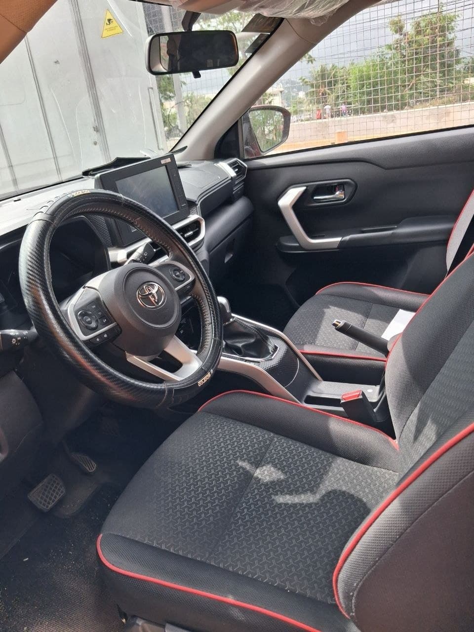 Car gallery image