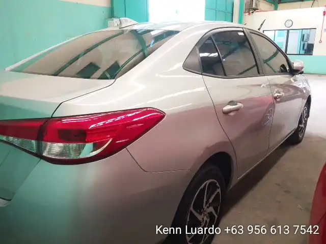 Car gallery image