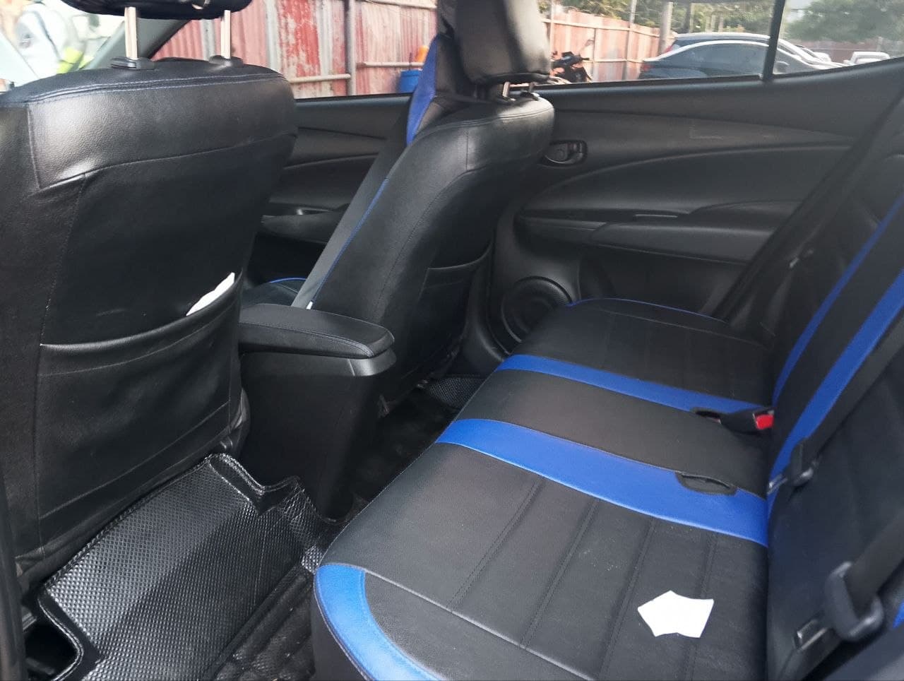 Car gallery image